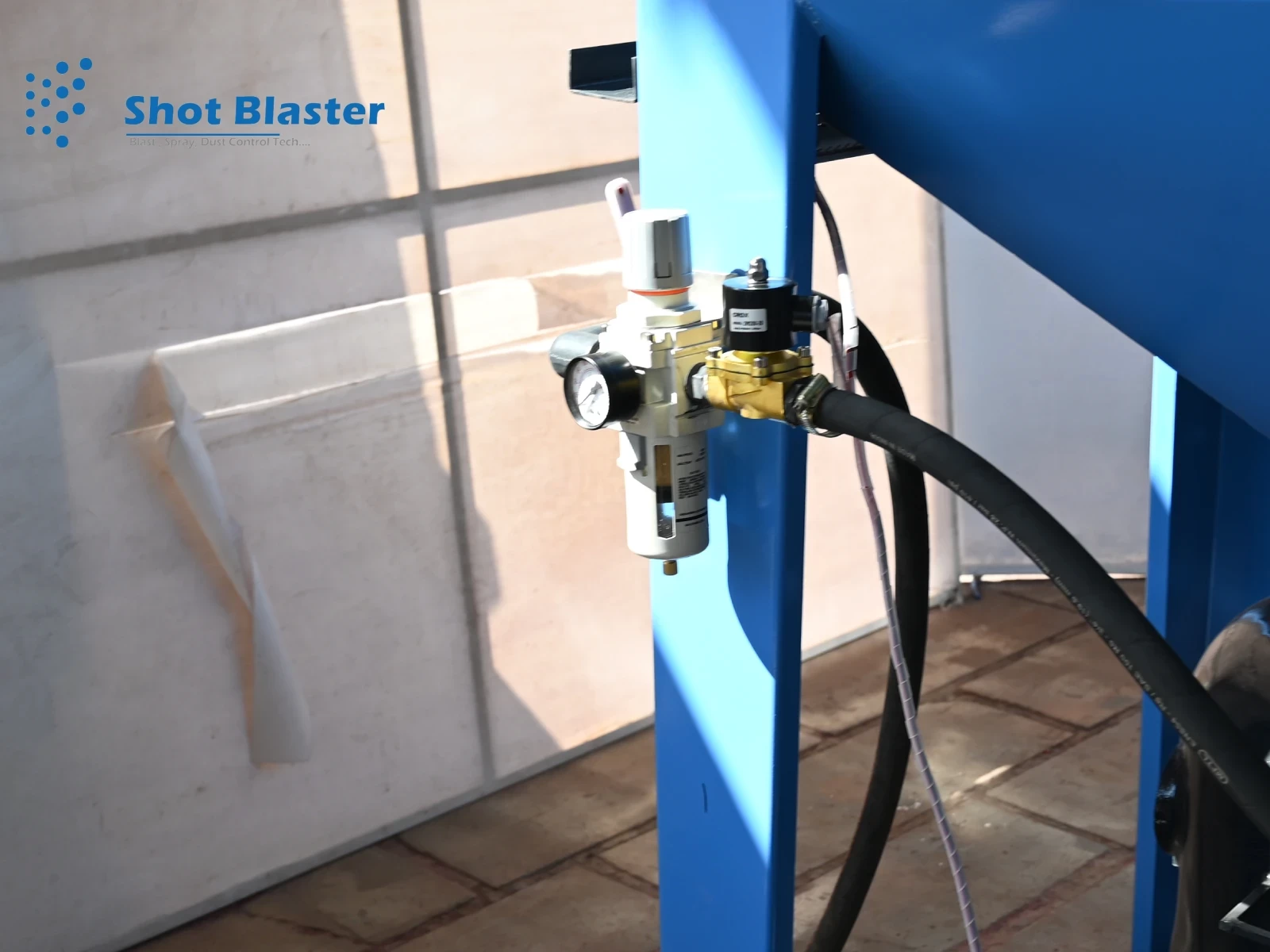 Pressure Blasting Machine